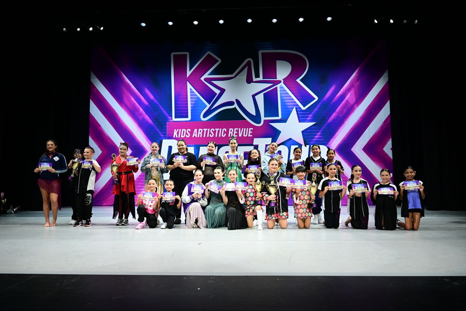 Riverside, CA - Fox Performing Arts Center - 5/30/2025