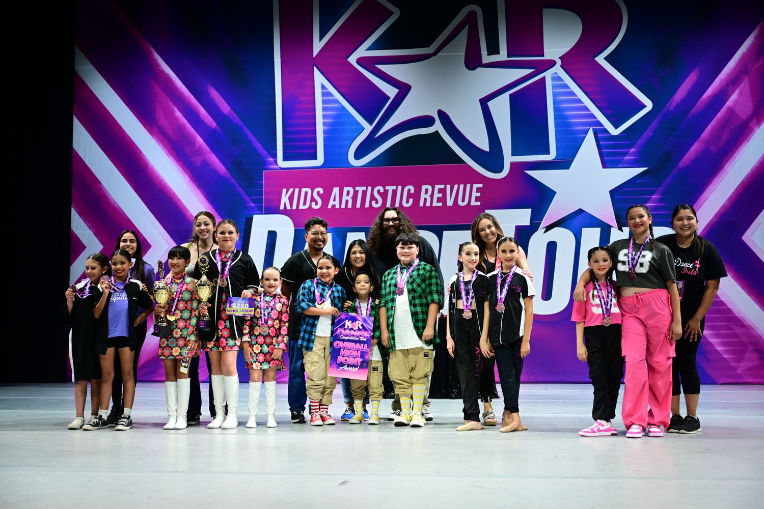 Riverside, CA - Fox Performing Arts Center - 5/30/2025