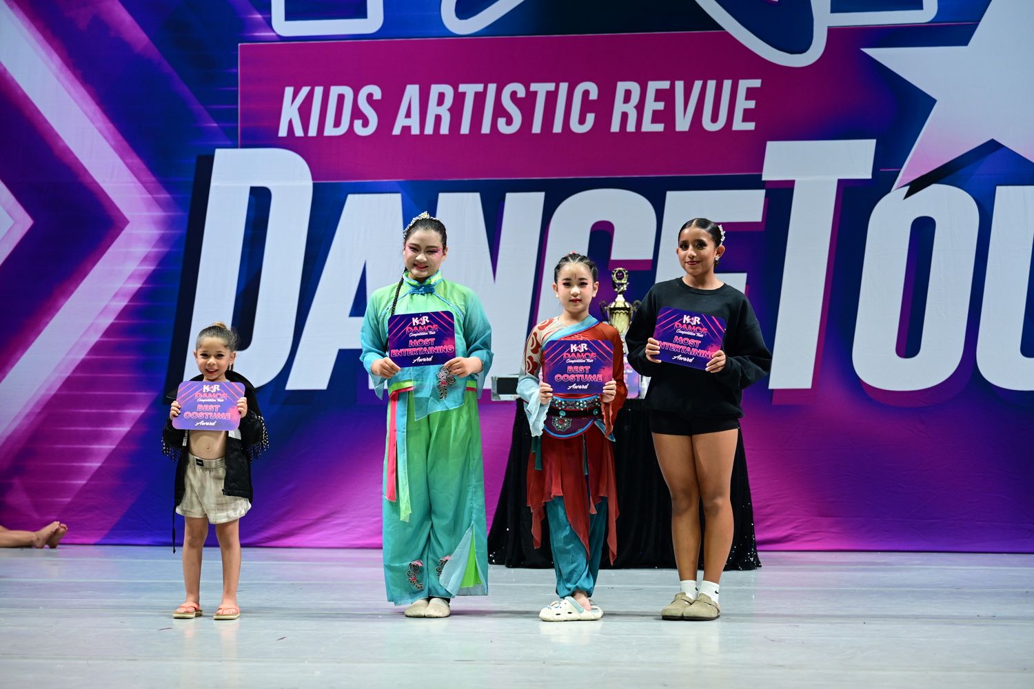 Riverside, CA - Fox Performing Arts Center - 5/30/2025