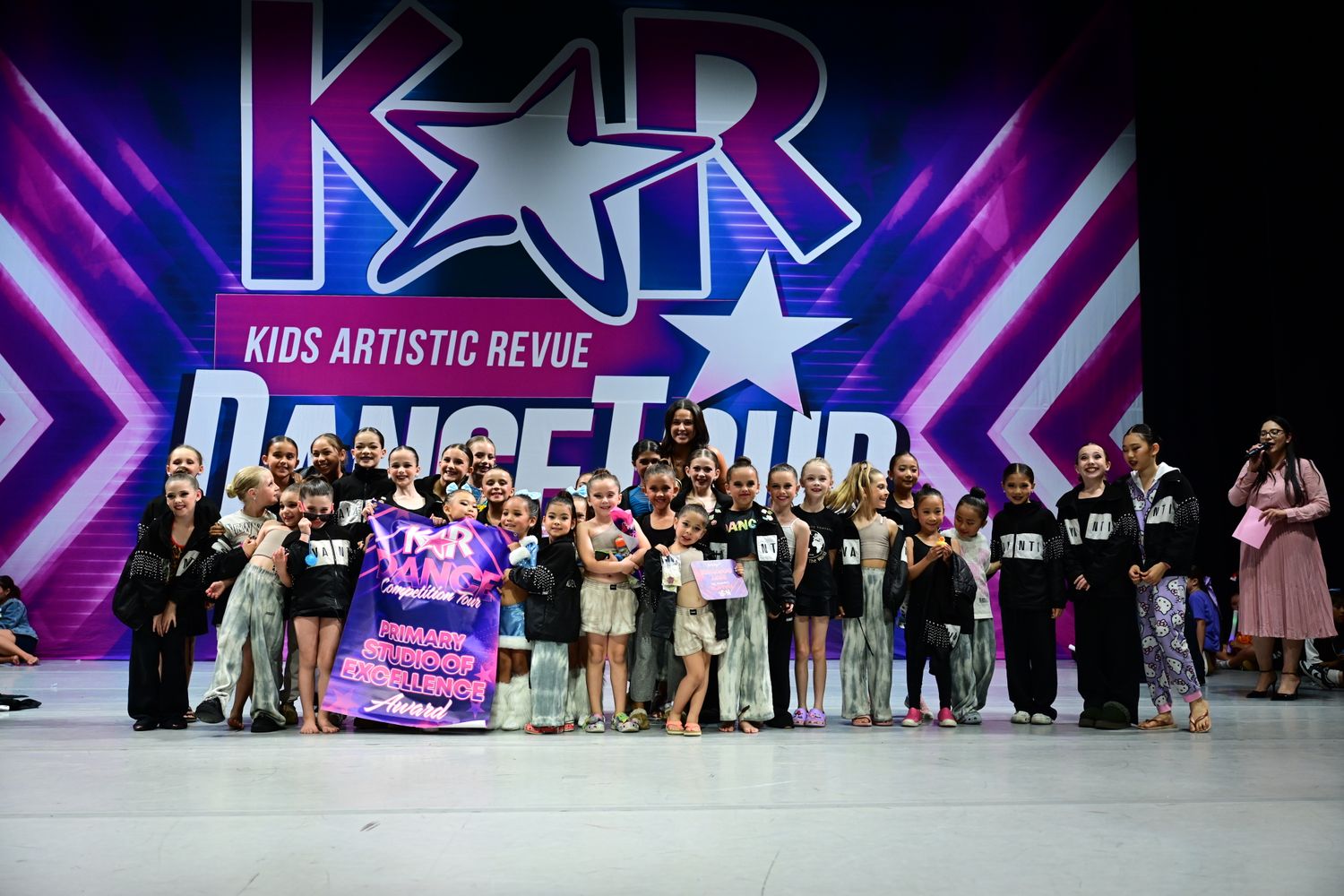 Riverside, CA - Fox Performing Arts Center - 5/30/2025