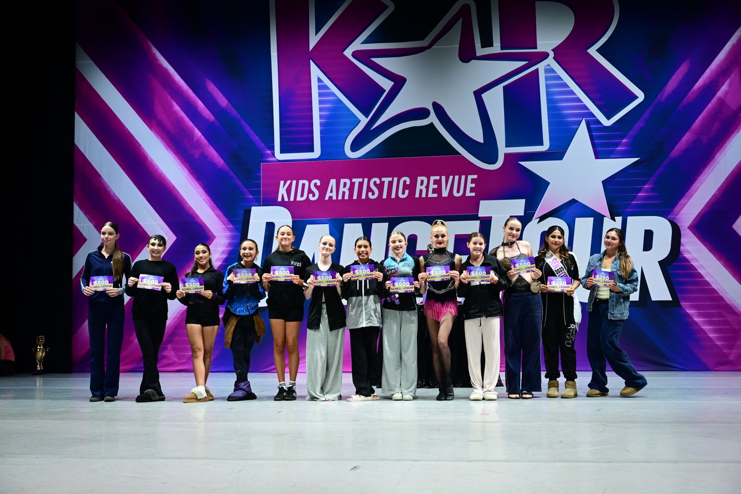 Riverside, CA - Fox Performing Arts Center - 5/30/2025