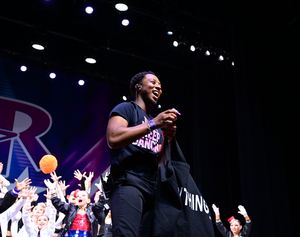 Riverside, CA - Fox Performing Arts Center - 5/29/2026