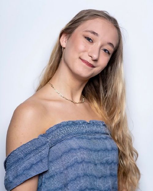 Alexis Hayes